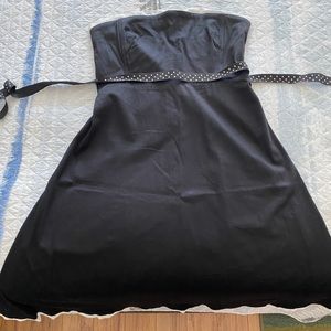 S 10 cute black strapless dress Clues collection